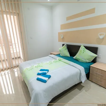 Pensiune Kristal - Banja